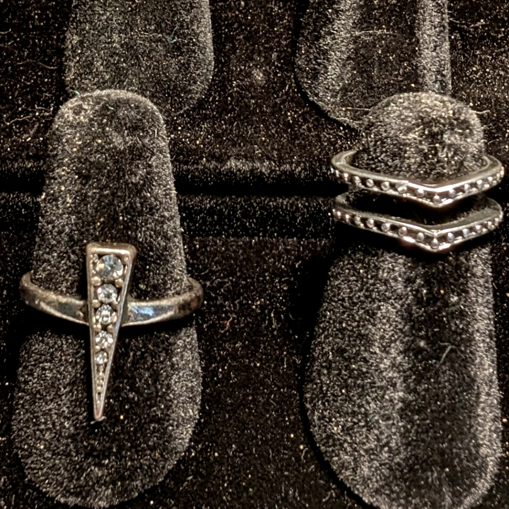 Vintage lot 2 silver tone delicate minimalist contemporary rings 7/3